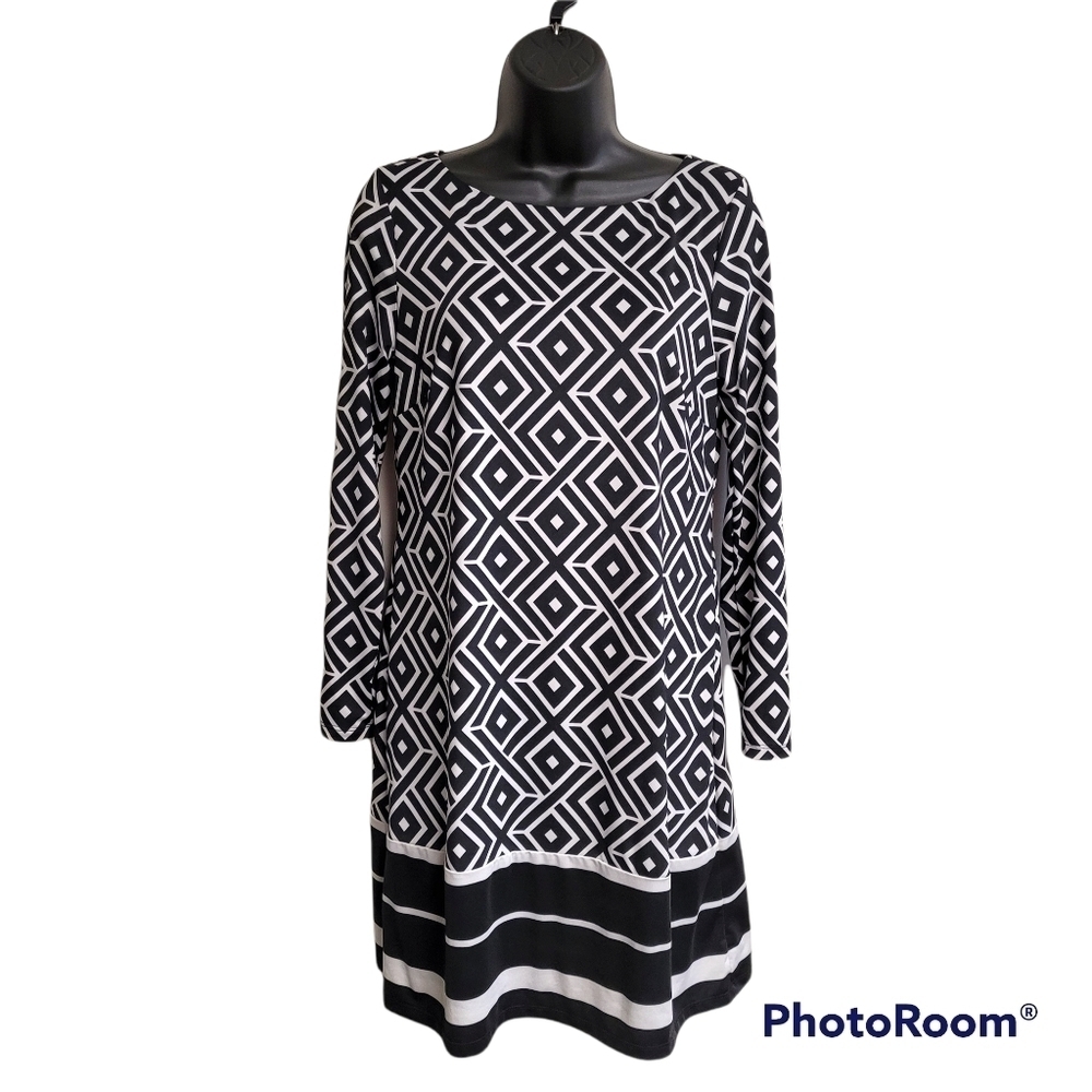 INC Black And White Long Sleeve‎ Boat Neck Dress